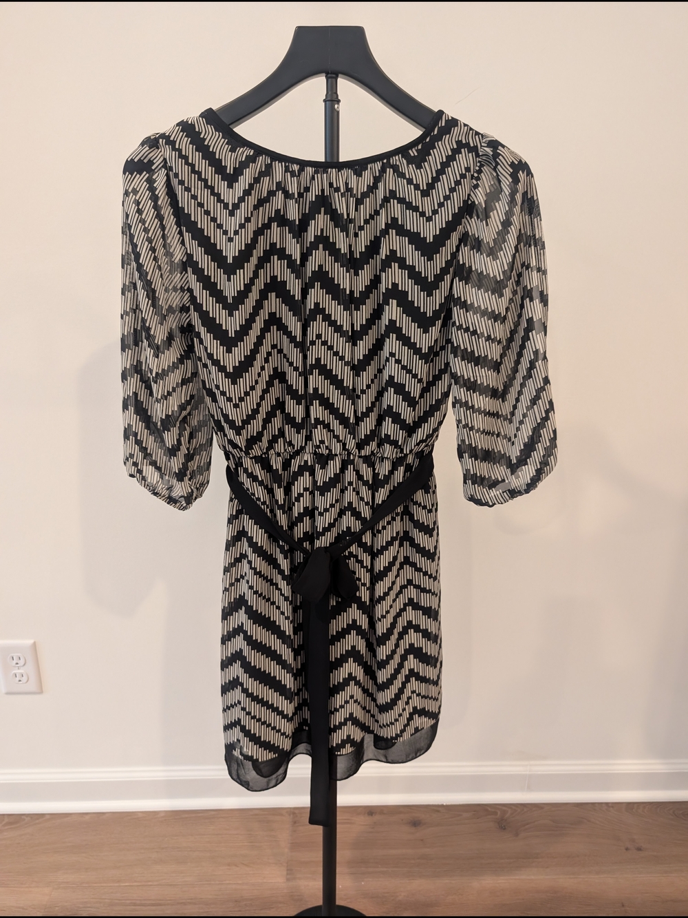 Sweet Storm Black and White Chevron Mini Dress - Picture 4 of 10